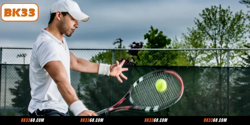 Doubles vs Singles: Divergent Betting Strategies
